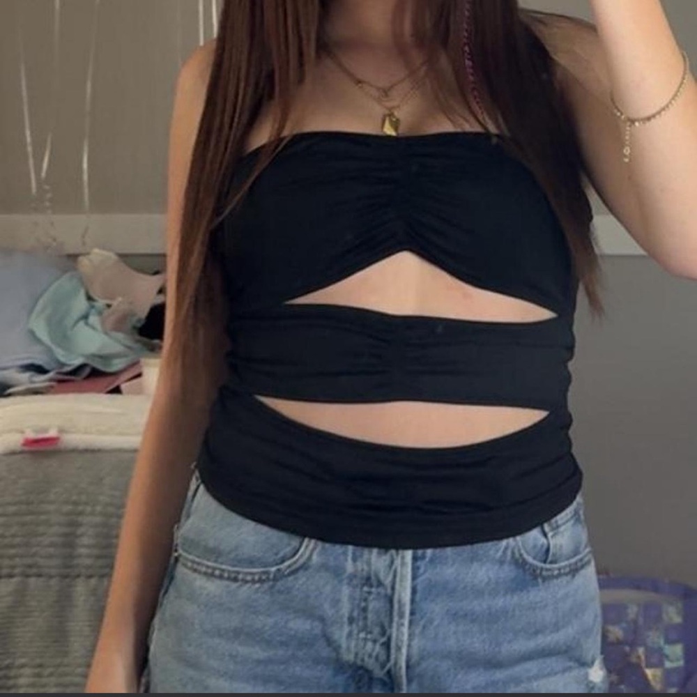 Black cut out tube top